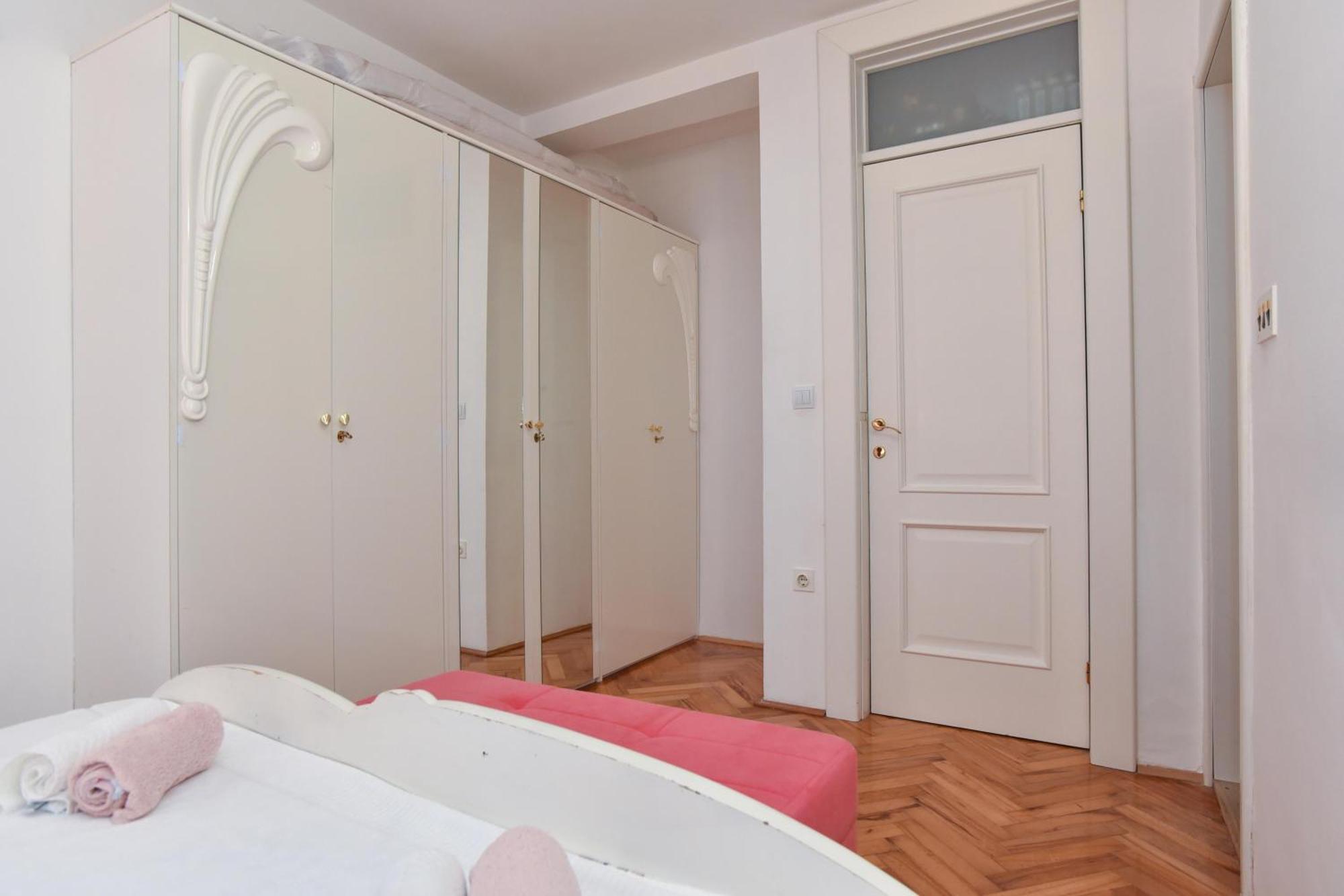 Vila Apartments Lidija Petrovac Eksteriør billede