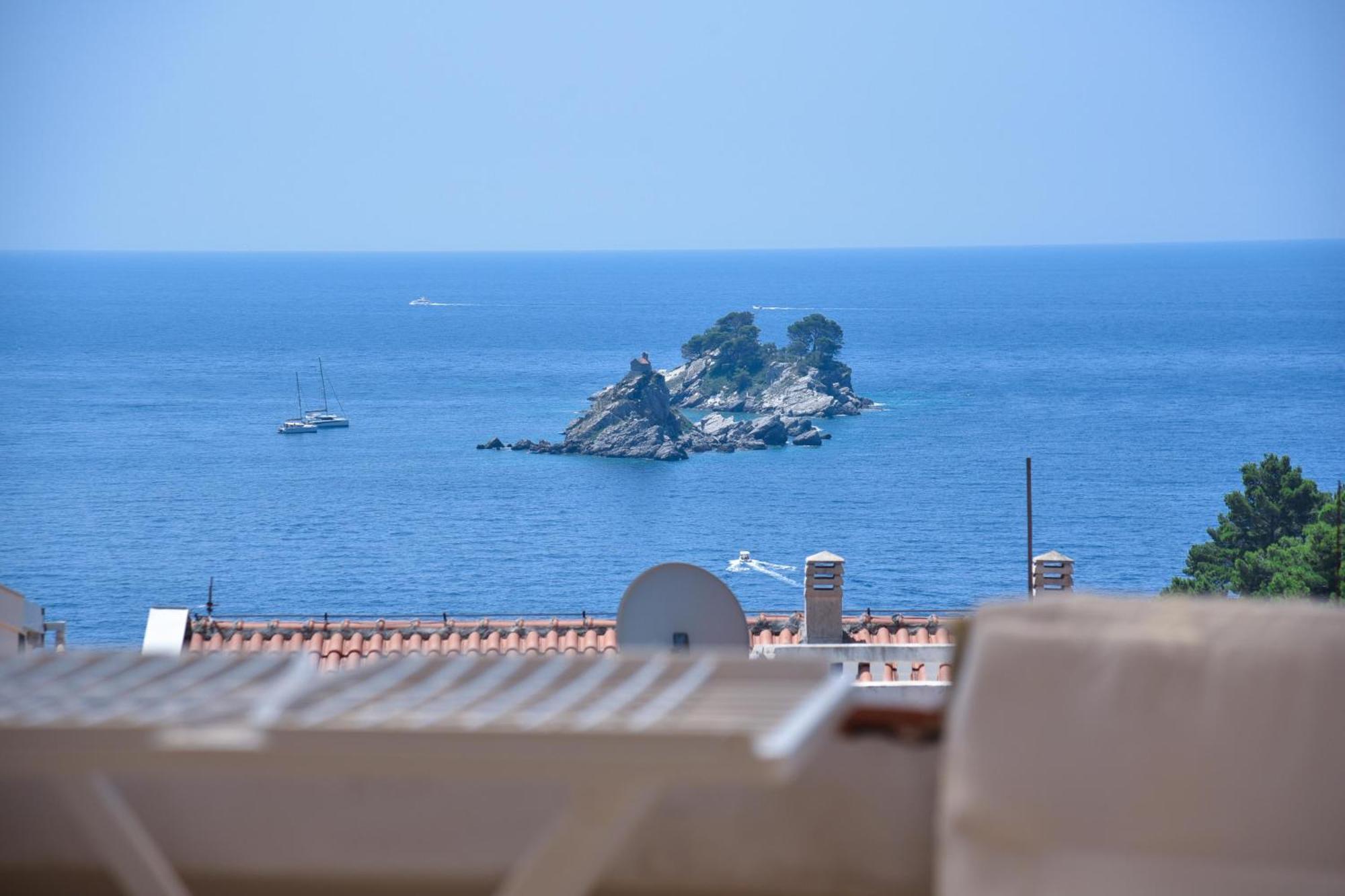 Vila Apartments Lidija Petrovac Eksteriør billede