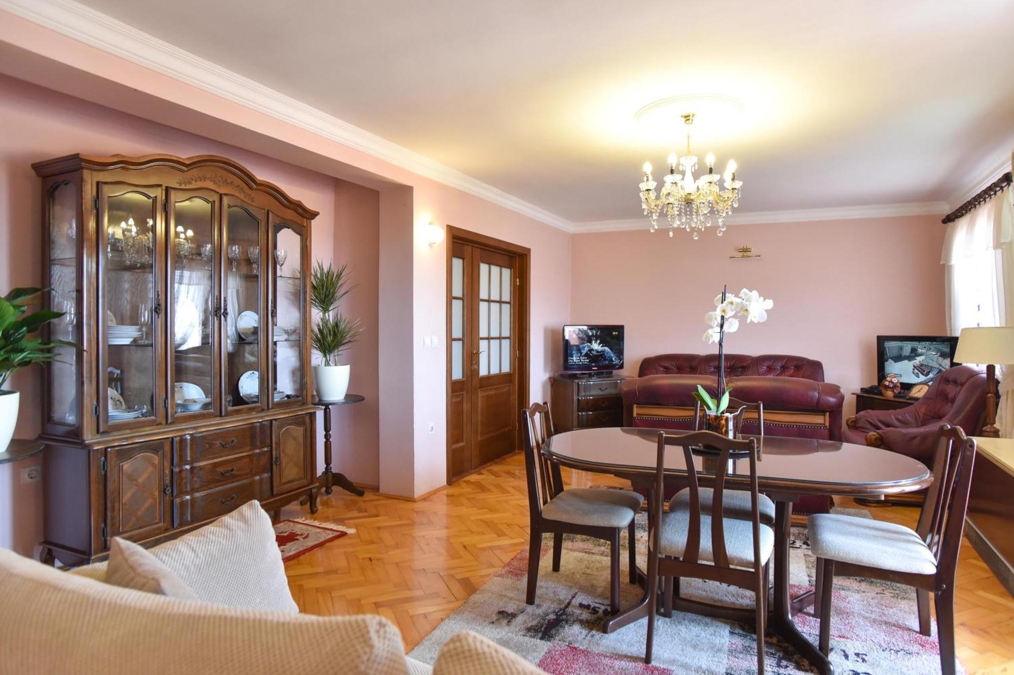 Vila Apartments Lidija Petrovac Eksteriør billede