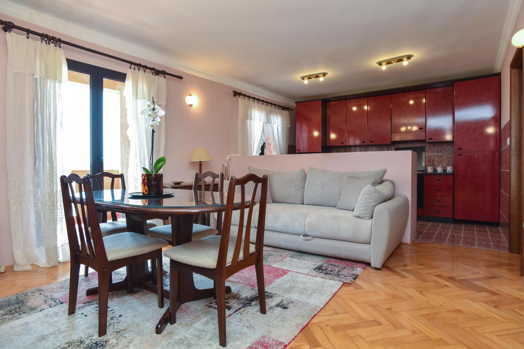 Vila Apartments Lidija Petrovac Eksteriør billede