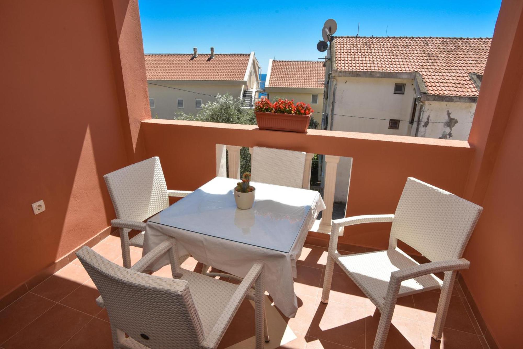 Vila Apartments Lidija Petrovac Eksteriør billede